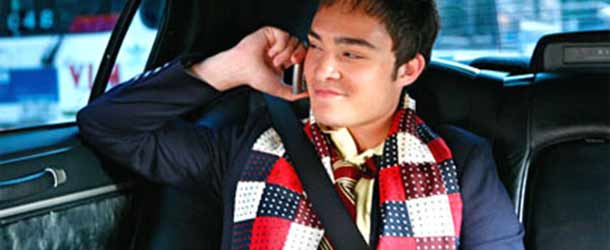 GOSSIP GIRL : l’écharpe de Chuck Bass