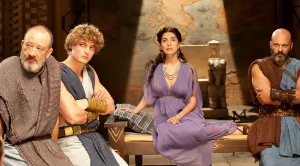 1000806_520120118055320_1347948476_n