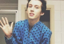 MYSTERY : Why Troye Sivan is still single ?