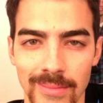 featured_joe-movember