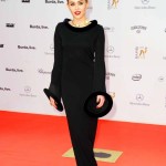 miley-cyrus-black-dress-bambi-11142013-04-675×900