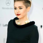 miley-cyrus-black-dress-bambi-11142013-15-675×900