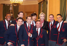 GLEE : Jane Lynch et les Warblers participent au dîner de bienfaisance de l’American australian association