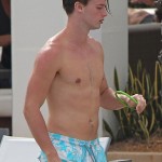 schwarzenegger-miami-03282014-02c