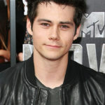 dylan-o-brien-mtv-movie-awards-2014-01-610×340