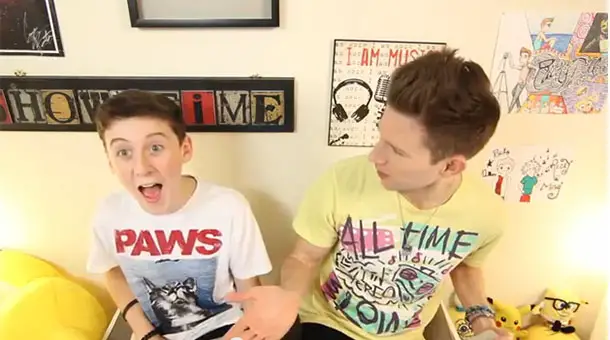 STYLE : Trevor Moran and his PAWS t-shirt