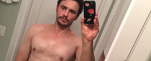 DÉFRINGUÉ : les selfies de James Franco de plus en plus hot.