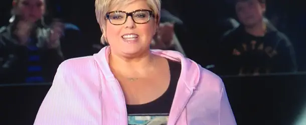 MONEY DROP : Laurence Boccolini et le selfie du chat -2 –