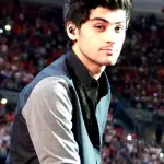 tumblr_n7s96fGqVP1rnntmfo1_r1_250