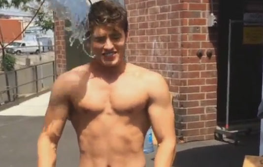 ICE BUCKET CHALLENGE : Gregg Sulkin and his surprising declaration