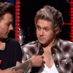 niall_chesthair2