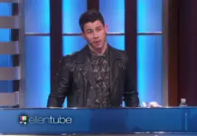 STYLE : Nick Jonas in undies