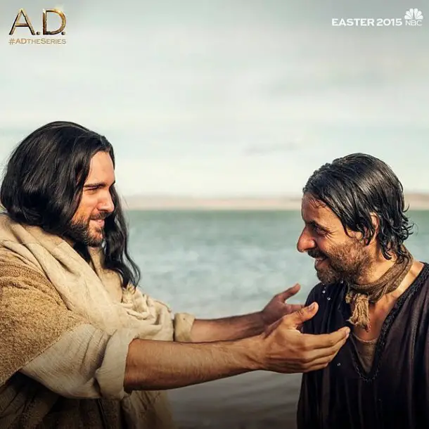 10903373_333069700219711_686809579_n