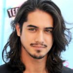 avan_jogia