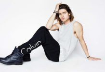 STYLE : Will Peltz in Calvin Klein jeans