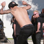 Justin Bieber Shows Off His Skateboarding Skills