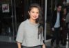 STYLE : Selena Gomez with a CO outfit in Paris
