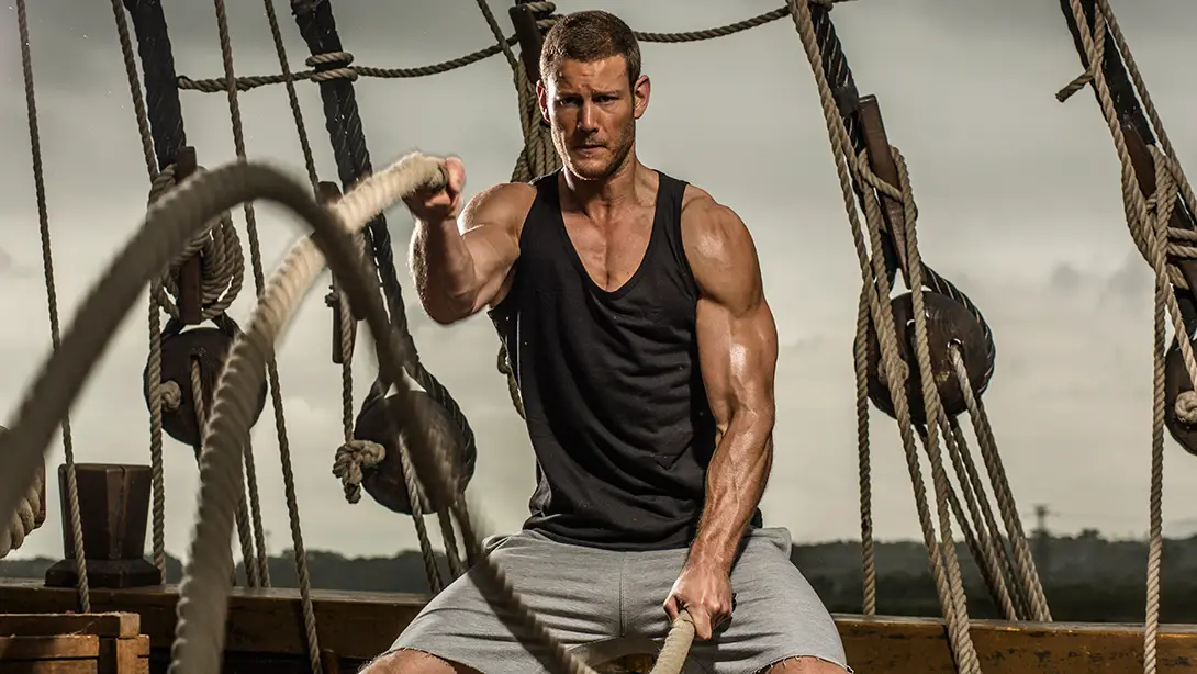 black-sails-tom-hopper-content_2