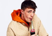 STYLE : Colton Haynes sipping