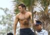 SEXY : Zac Efron, shirtless on Baywatch set