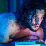 2-Kit-Harington-Doctor-Faustus