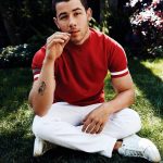 nickjonas_out3