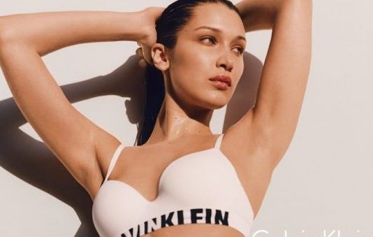 CALVIN KLEIN AW 2016 : Bella Hadid