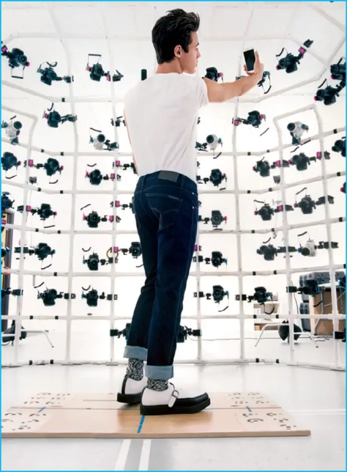 CALVIN KLEIN AW 2016 : Cameron Dallas