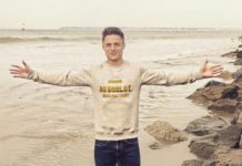 STYLE : Sacha Perez, au boulot mais pas trop.