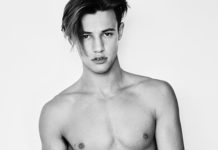 SEXY : Towel series with Cameron Dallas and Hayley Baldwin