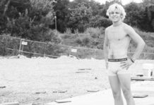 SEXY : Ross Lynch in undies