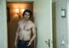 SEXY : Dylan O’Brien is a shirtless american assassin