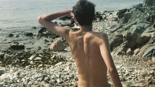 SEXY : Comment Valentin du Peuty fait-il fuir Nessie ?