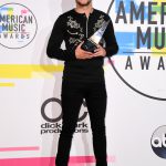 Niall+Horan+2017+American+Music+Awards+Press+omsxhigzV8Kx