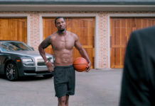 SEXY : Robert Christopher Riley, shirtless in Dynasty s1ep04