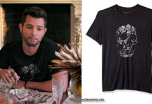 DYNASTY : le t-shirt crâne fleuri de Sammy Jo dans l’épisode 10