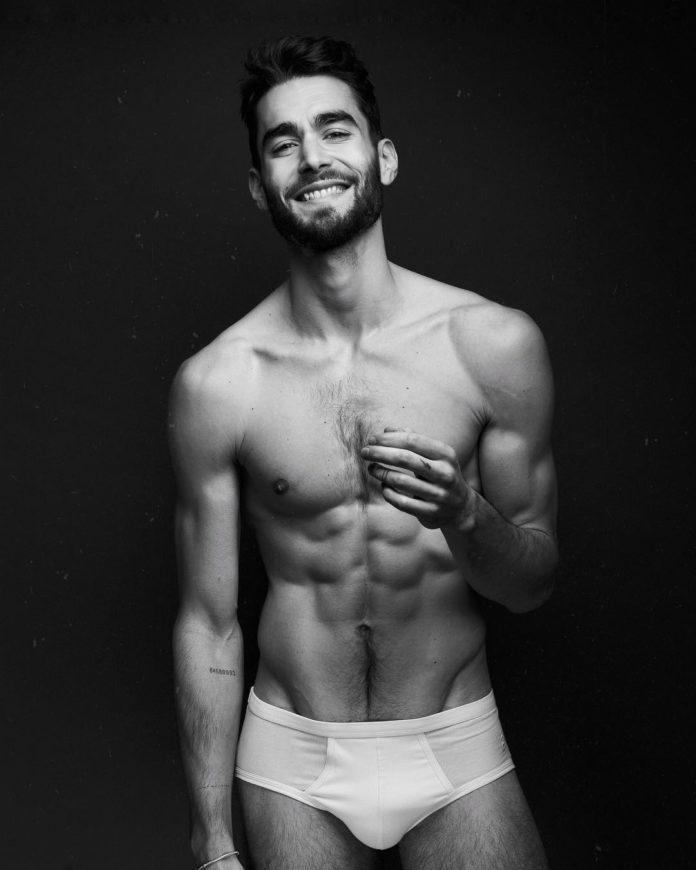 SEXY : Nicolas Simoes est de retour