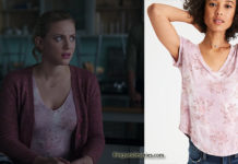 RIVERDALE : Betty and her little floral top in s2ep17