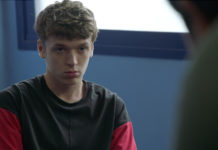 DEMAIN NOUS APPARTIENT : le t-shirt de Mathias dans l’épisode 237