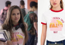 UN SI GRAND SOLEIL : le t-shirt Beach this way de Léa dans l’épisode 14