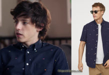 DEMAIN NOUS APPARTIENT : la chemise brodée de drapeaux de Gabriel dans l’épisode 502