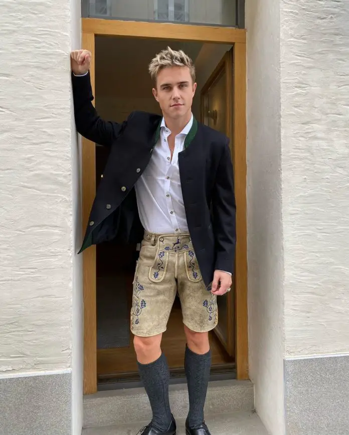 STYLE : un joli lederhose pour l’Oktoberfest 2019 avec Hendrik Giesler