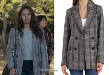 13 REASONS WHY : Jessica’s plaid blazer in S4E02