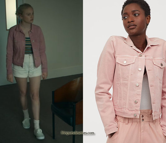 HANNA : Sandy’s pink jacket in S2E01
