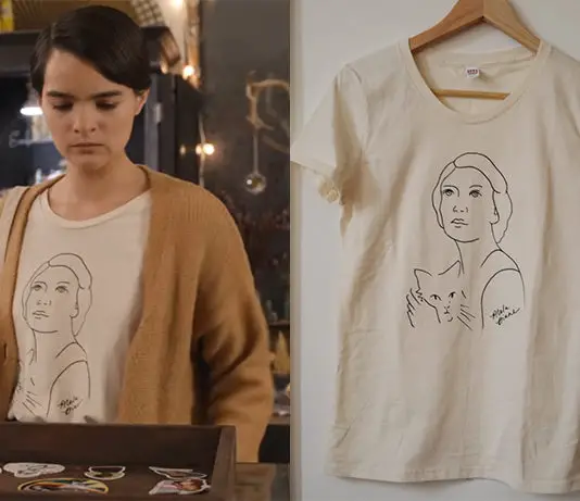 TRINKETS : Elodie’s Alela Diane print tee in S2E10