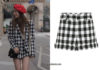 EMILY IN PARIS : Emily’s checked shorts in S1E03