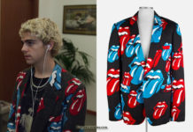 WE ARE WHO WE ARE : Fraser’s Rolling Stones blazer in S1E01