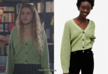 Léo Matteï, Brigade des mineurs : le cardigan vert de Capucine dans l’épisode 33