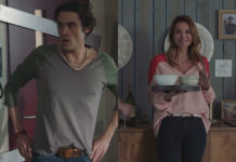 STYLE : le « french tuck », valable aussi pour les mecs