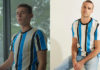 ELITE : Short stories – Omar Ander Alexis : Ander’s vertical stripe t-shirt